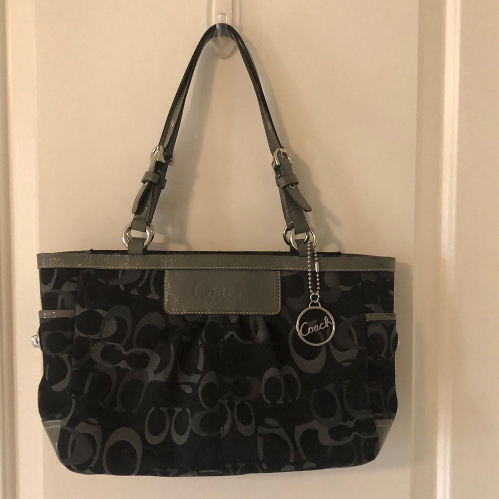Coach Signature Pleated Gallery Tote Bag